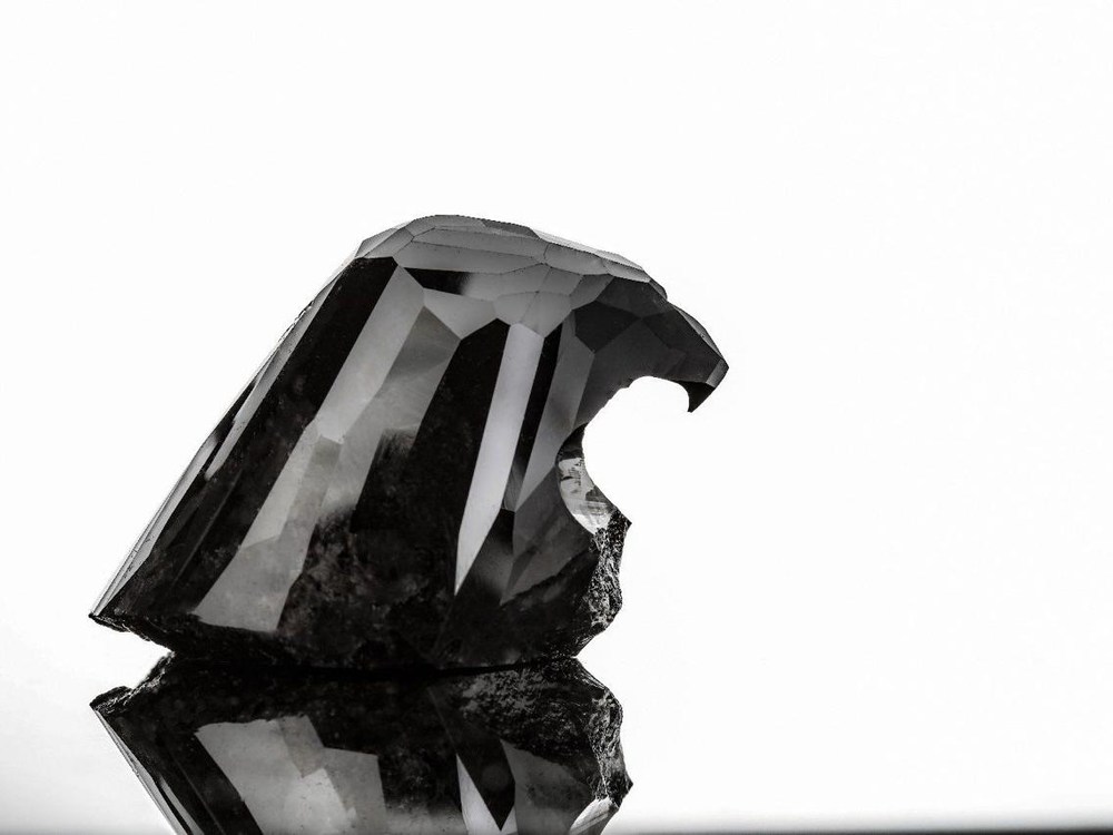 Falcon Diamond
